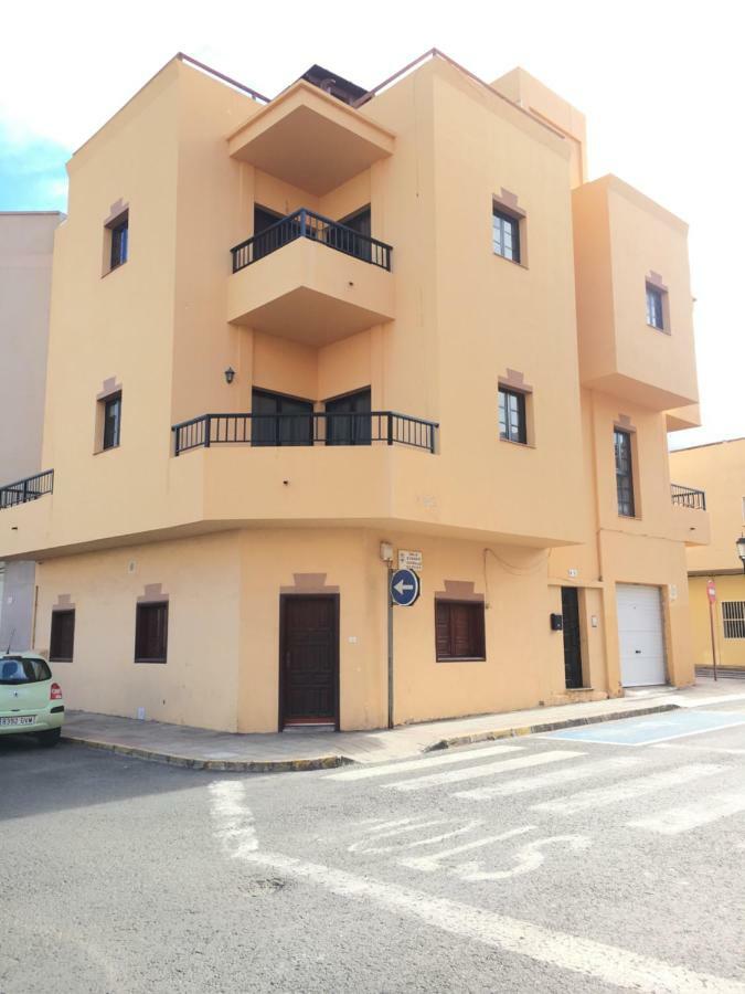 Calle Eusebio Carballo Estevez Коралео Екстериор снимка